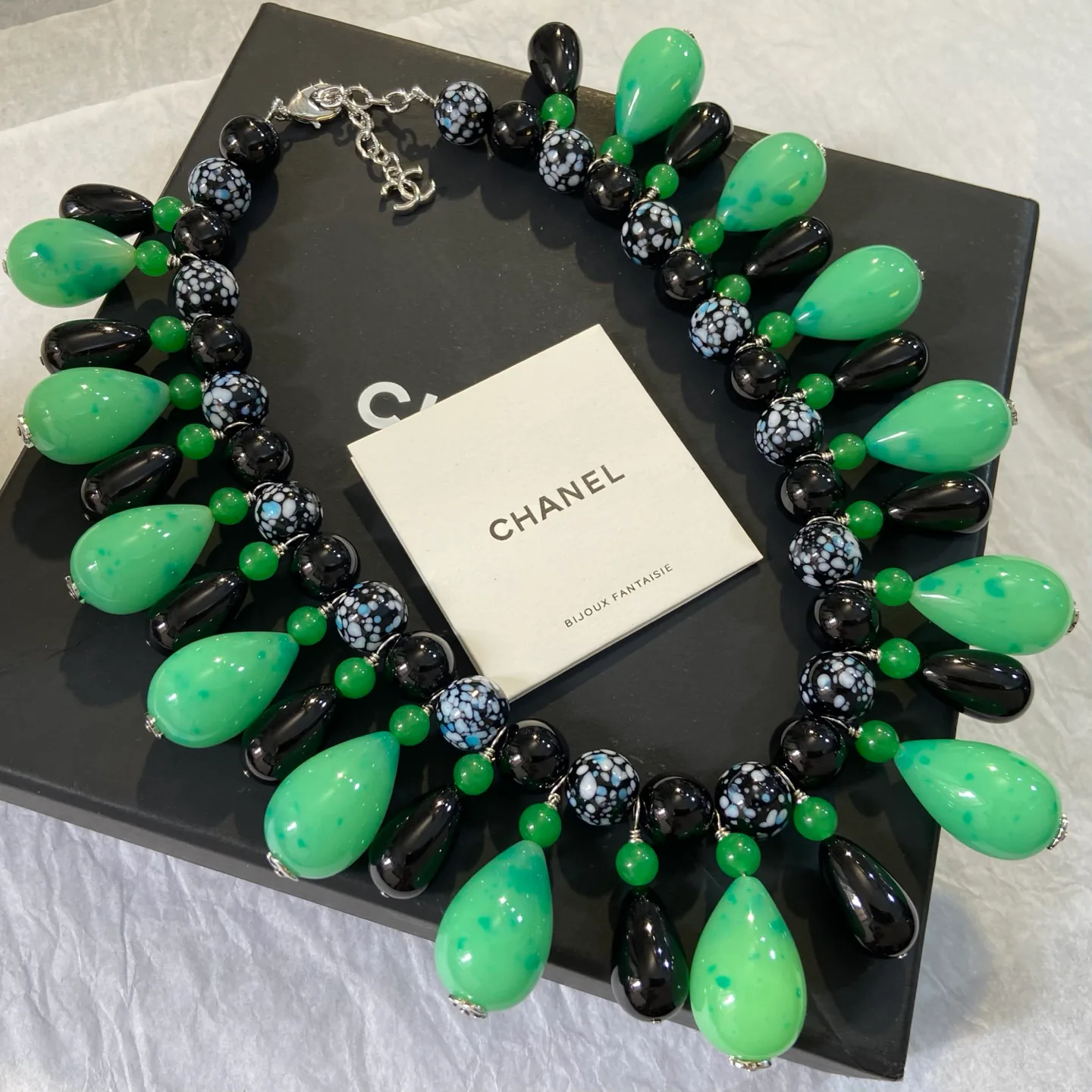 Бижутерия Chanel 18406013