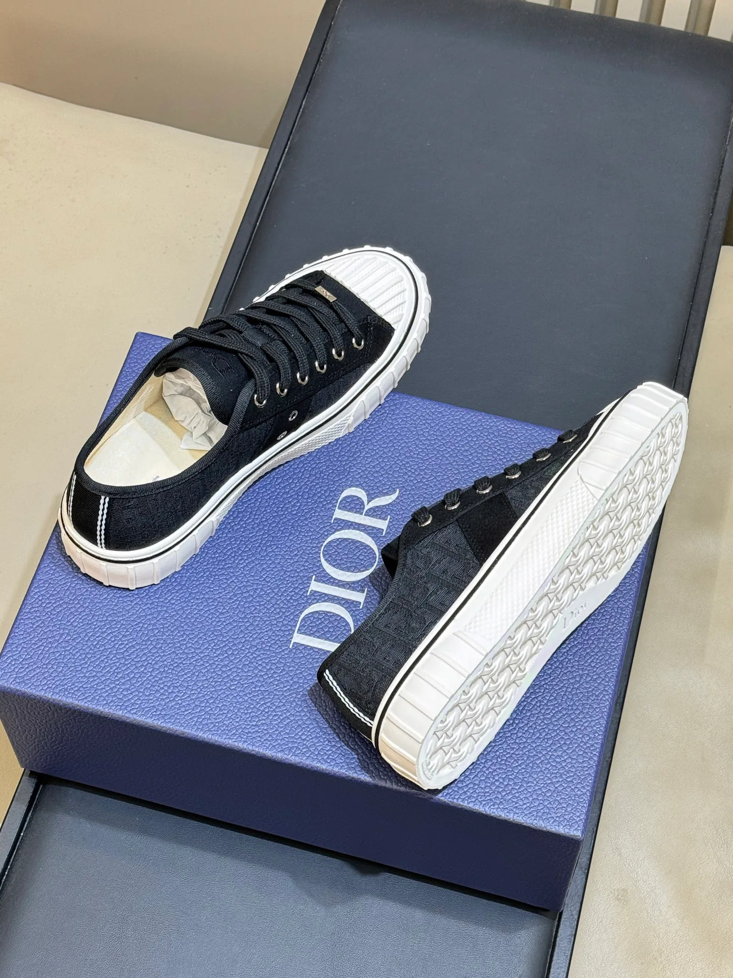 Кроссовки Женские Christian Dior 17915341