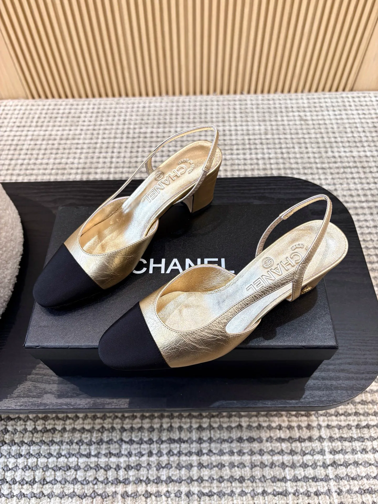 Босоножки Женские Chanel 11879206