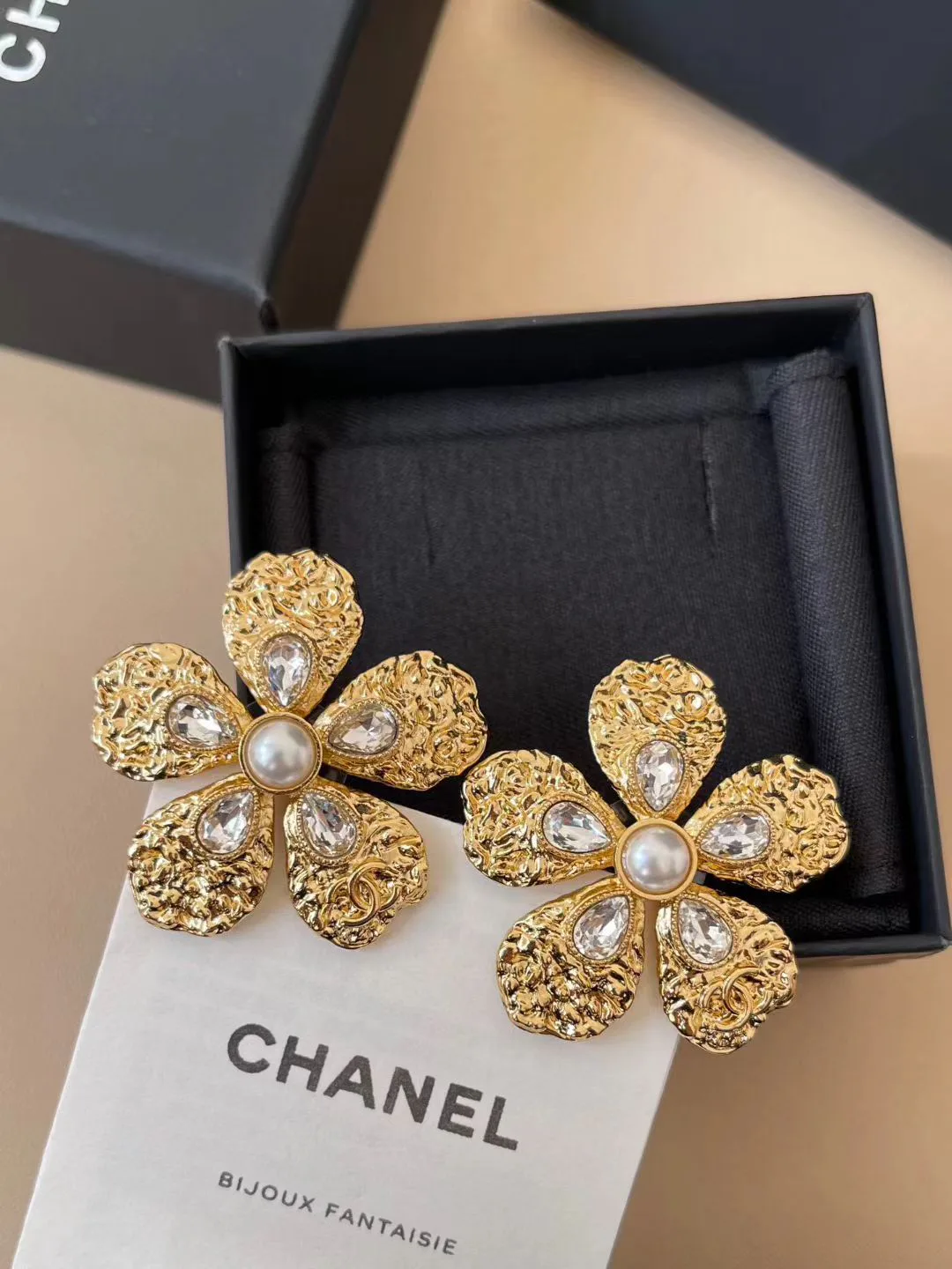 Бижутерия Chanel 360390