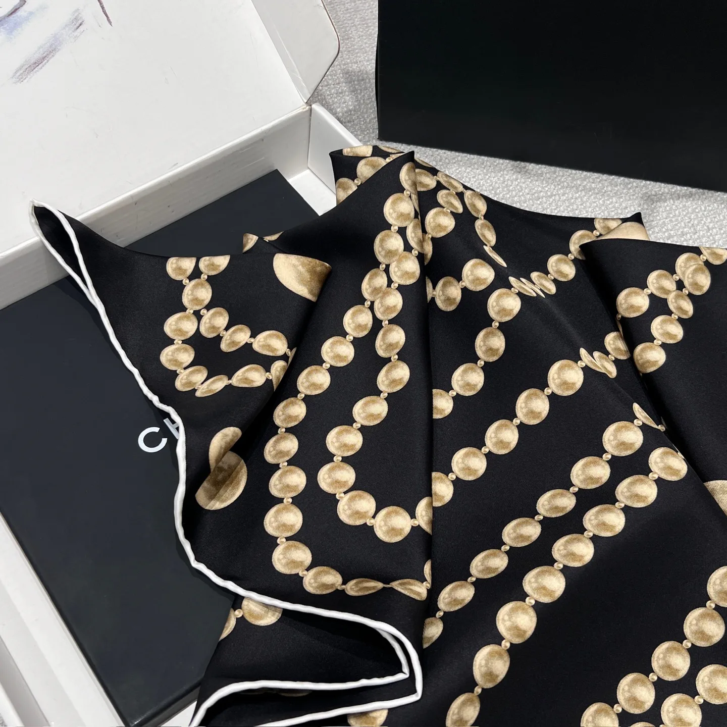 Платки Chanel 14709678
