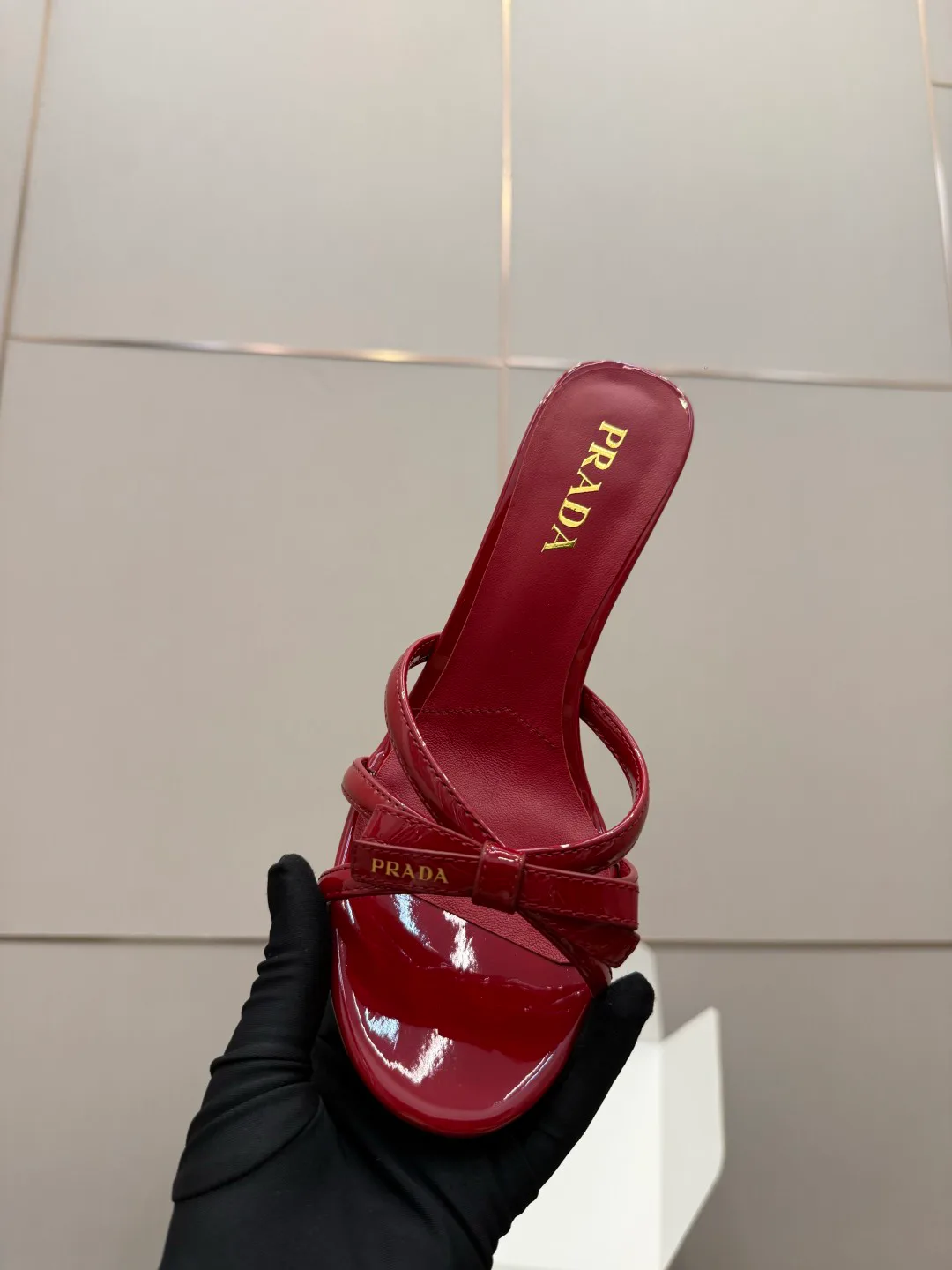 Босоножки Женские Prada 16960884