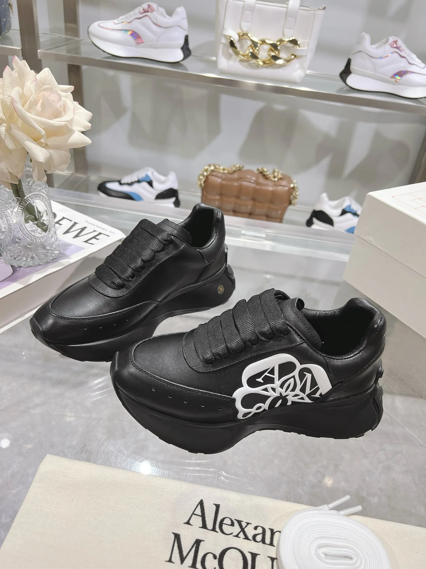 Кроссовки Женские Alexander Mcqueen 18011207