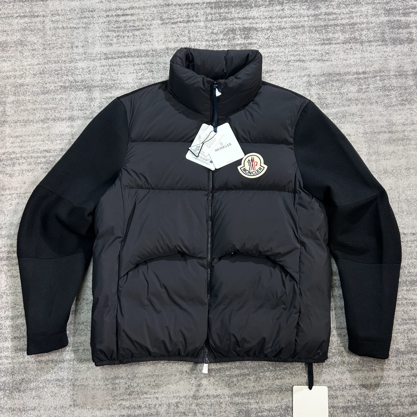 Куртки И Пуховики Женские Moncler 18134219