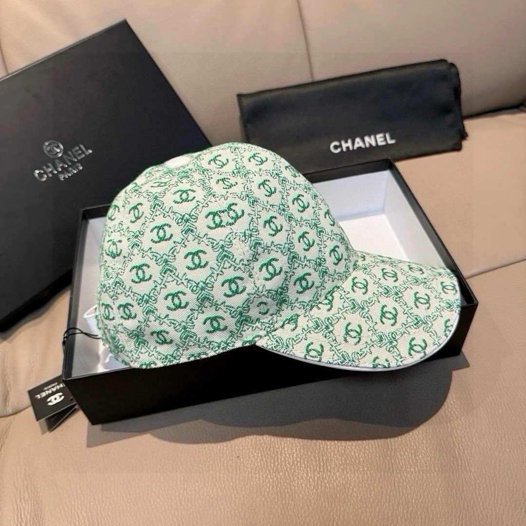 Головные Уборы Chanel 4550004
