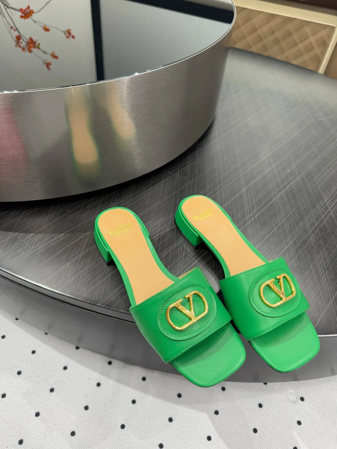 Шлепанцы Женские Valentino 32447