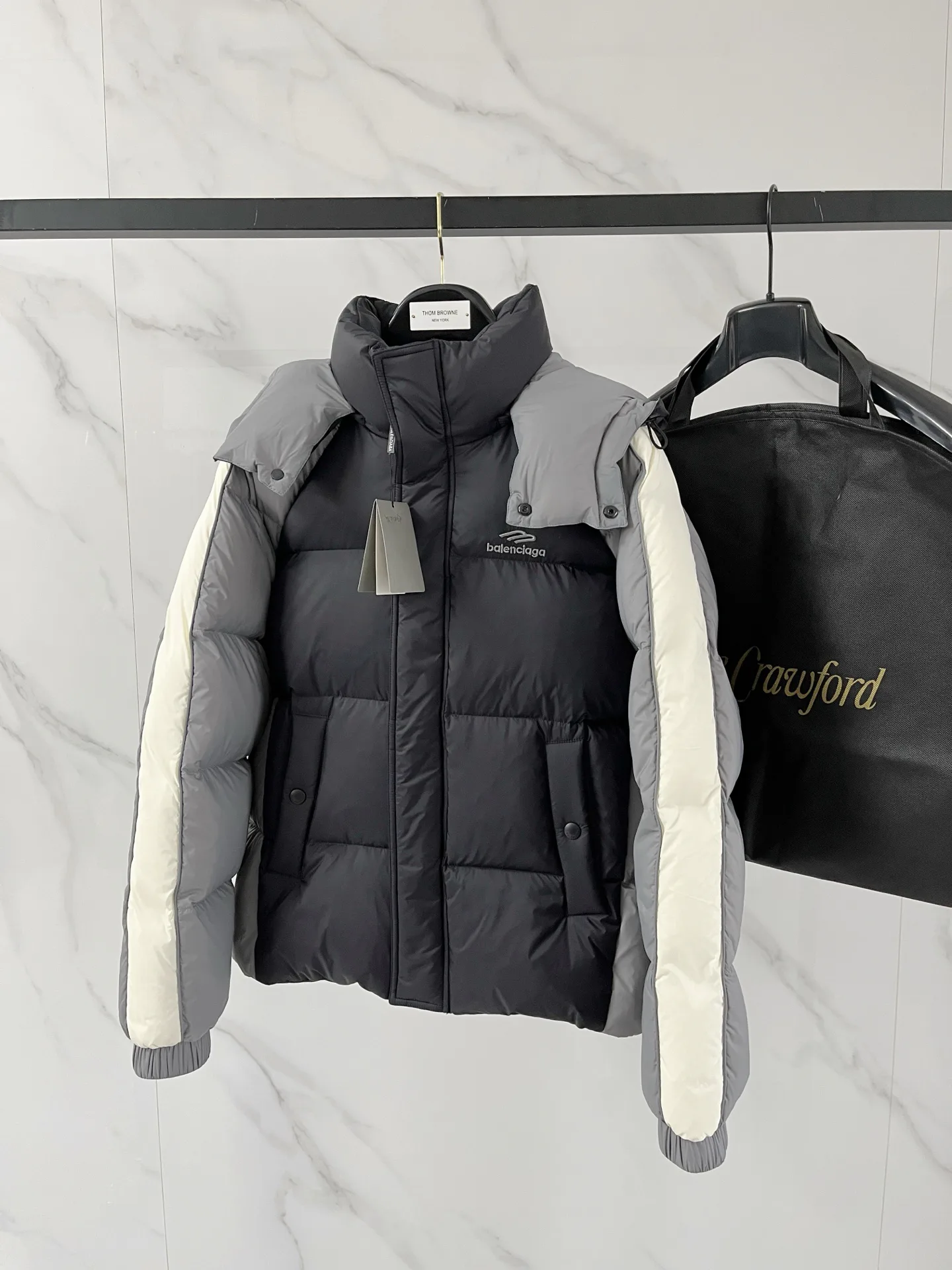 Куртки И Пуховики Женские Balenciaga 18007641