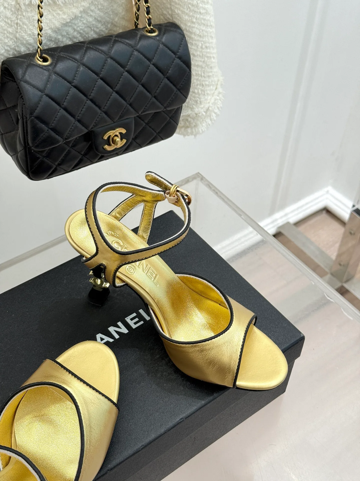 Босоножки Женские Chanel 11642190