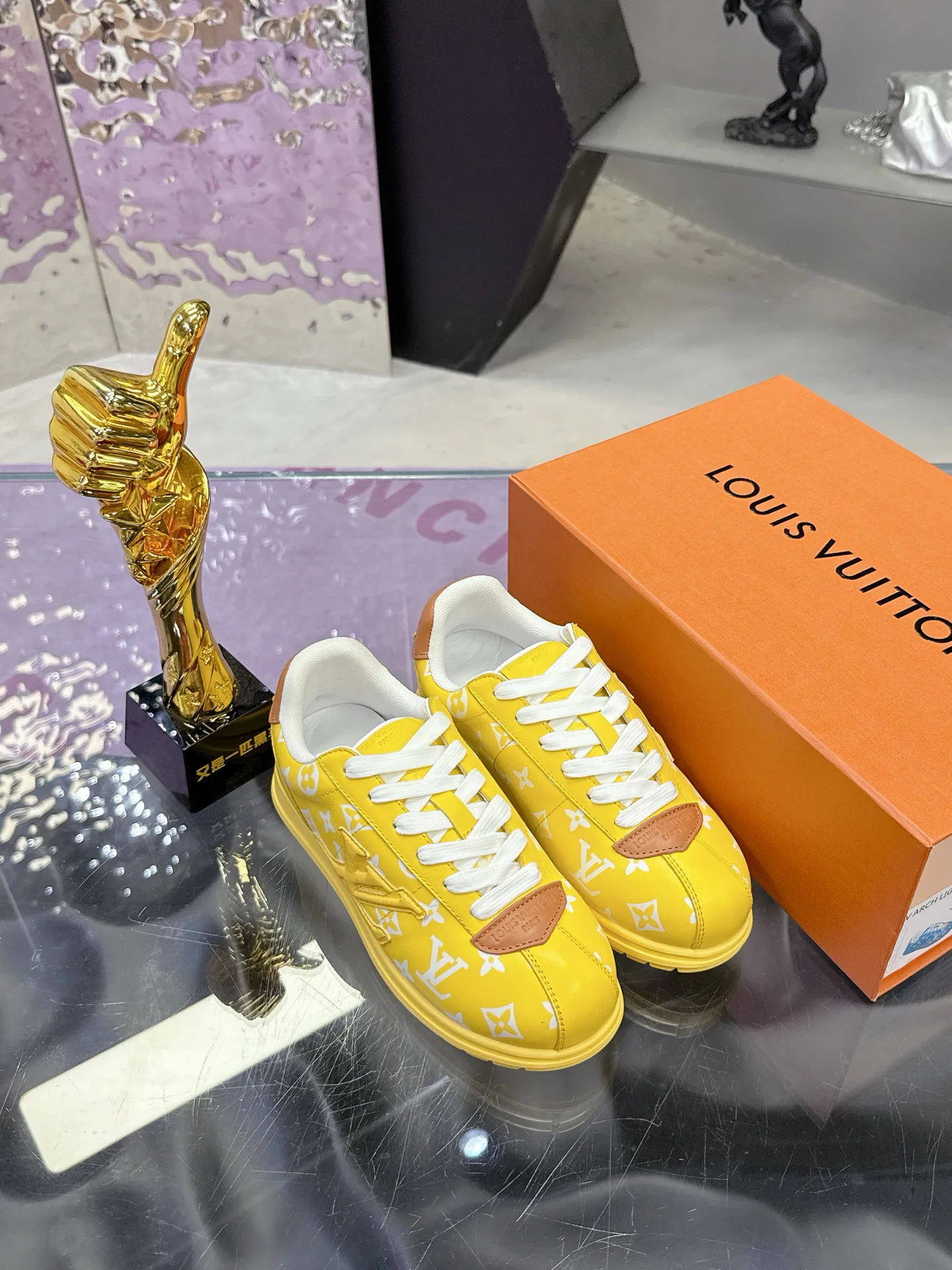 Кроссовки Мужские Louis Vuitton 52647