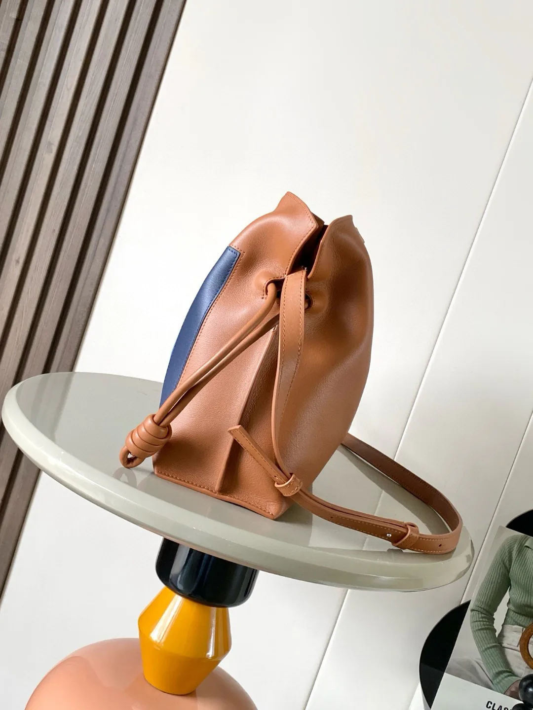 Классические Сумки Женские Loewe 13174354
