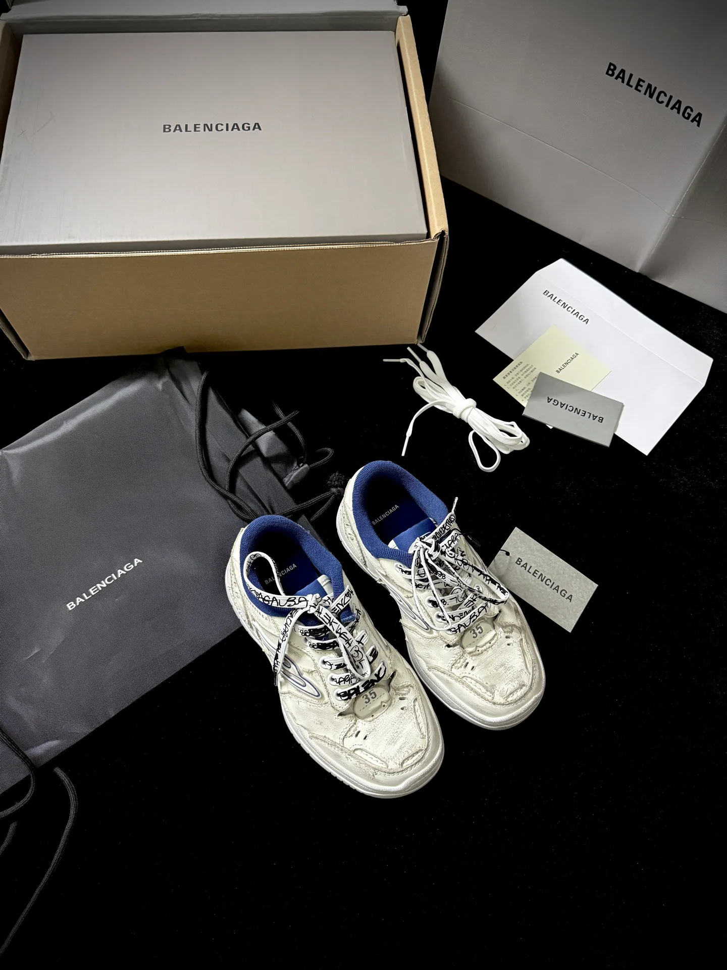 Кроссовки Женские Balenciaga 11470661
