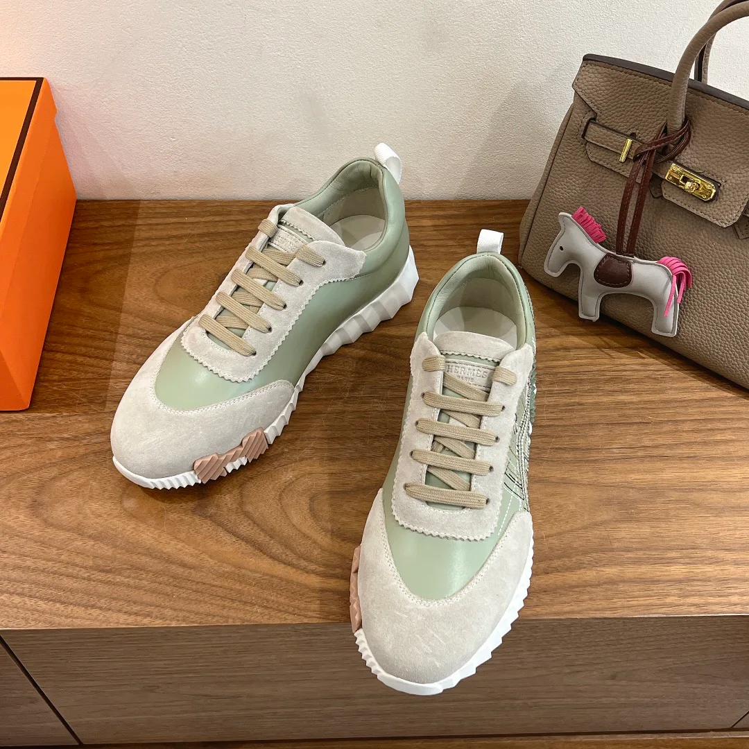 Кроссовки Женские Hermes 18729798