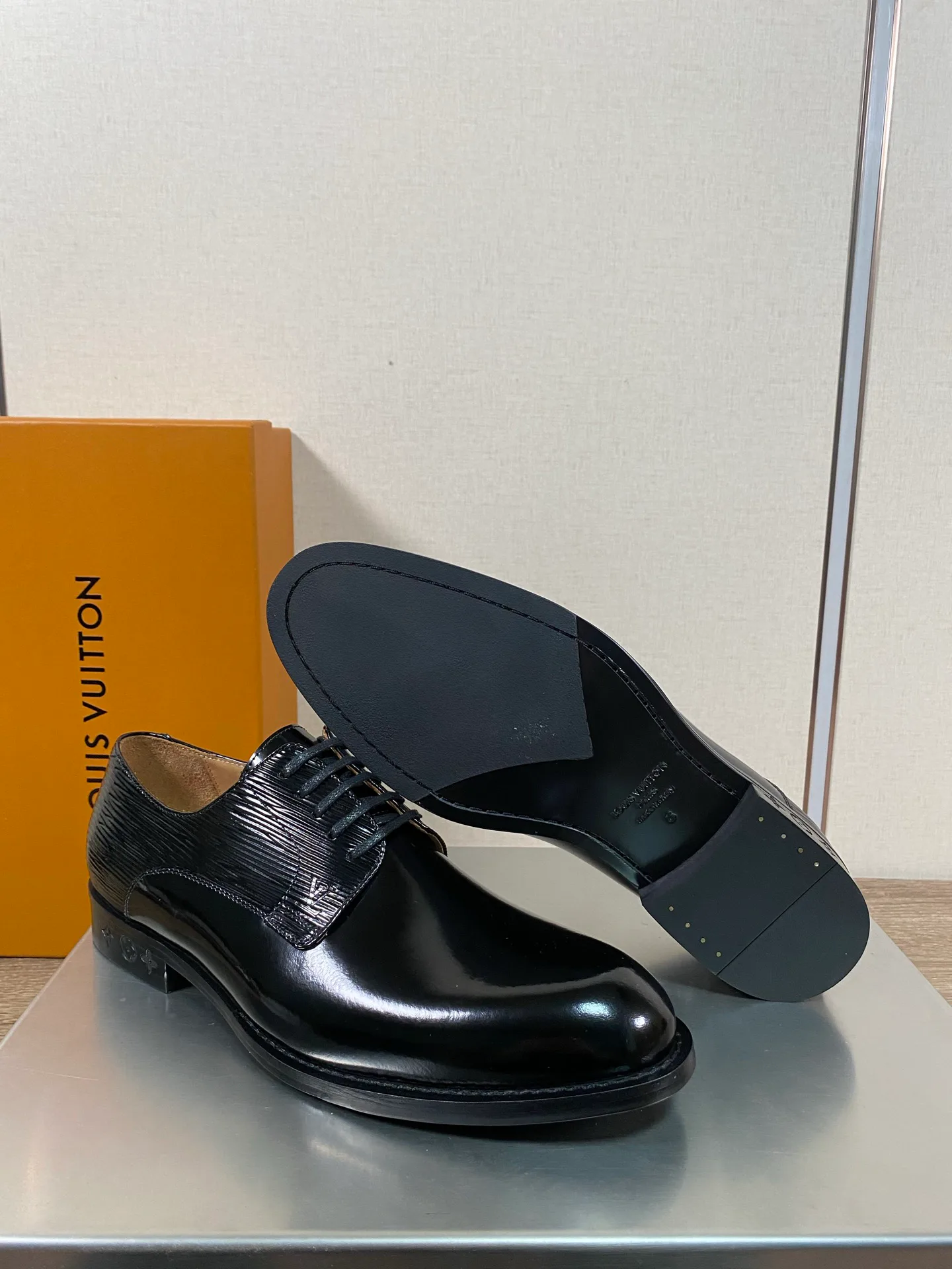 Лоферы И Туфли Мужские Louis Vuitton 18078681