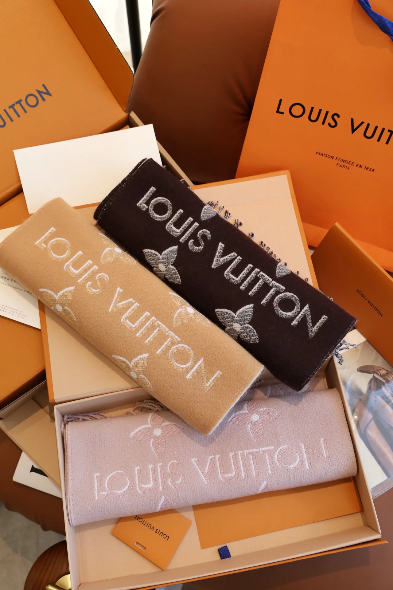 Шарфы Louis Vuitton 271780