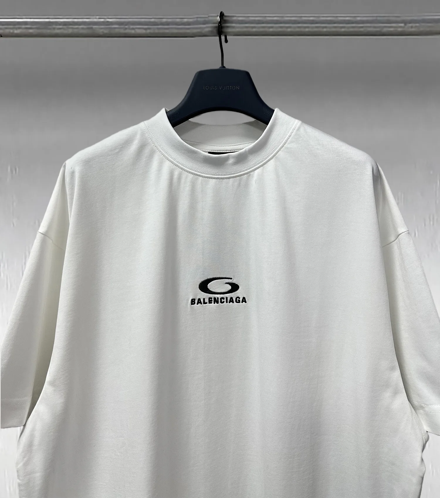 Футболки Женские Balenciaga 9495941