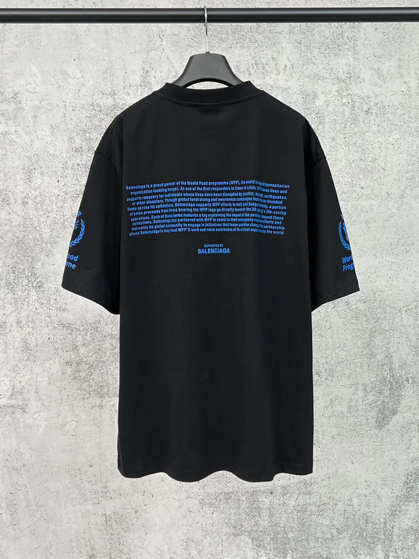 Футболки Женские Balenciaga 9465329