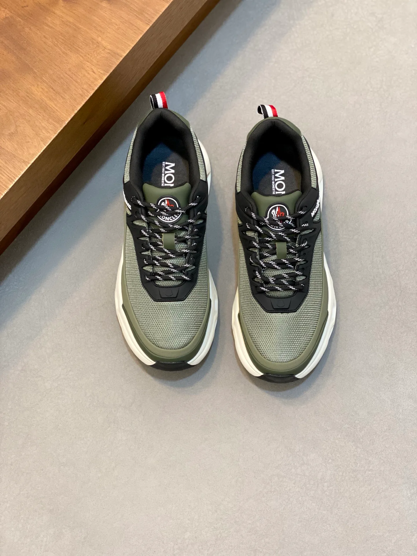 Кроссовки Мужские Moncler 11917402