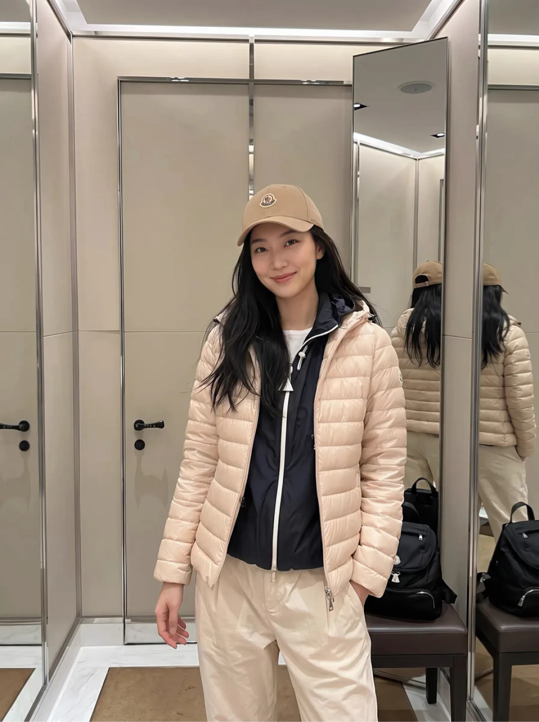 Куртки И Пуховики Женские Moncler 18836055