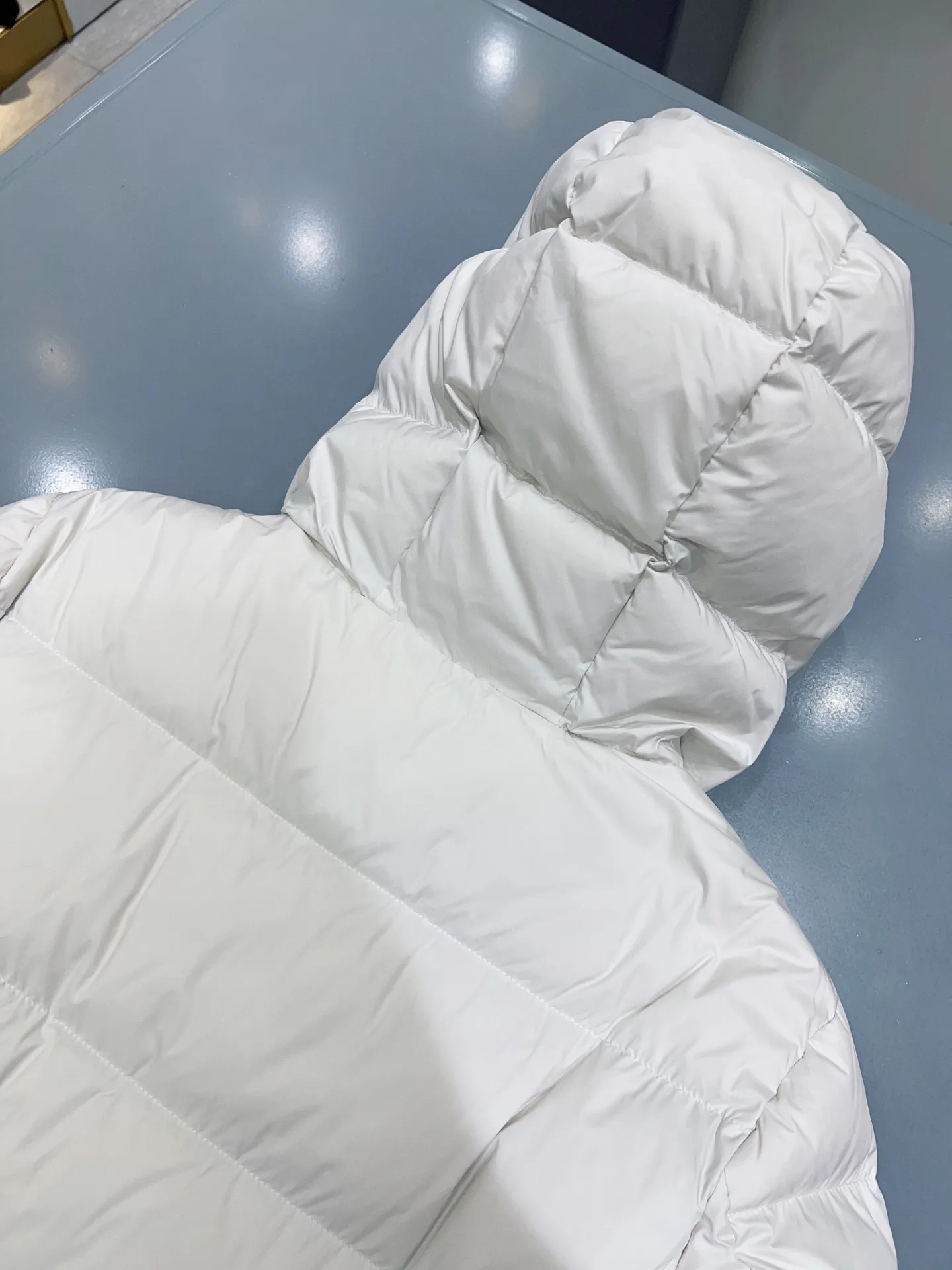 Куртки И Пуховики Женские Moncler 18368432