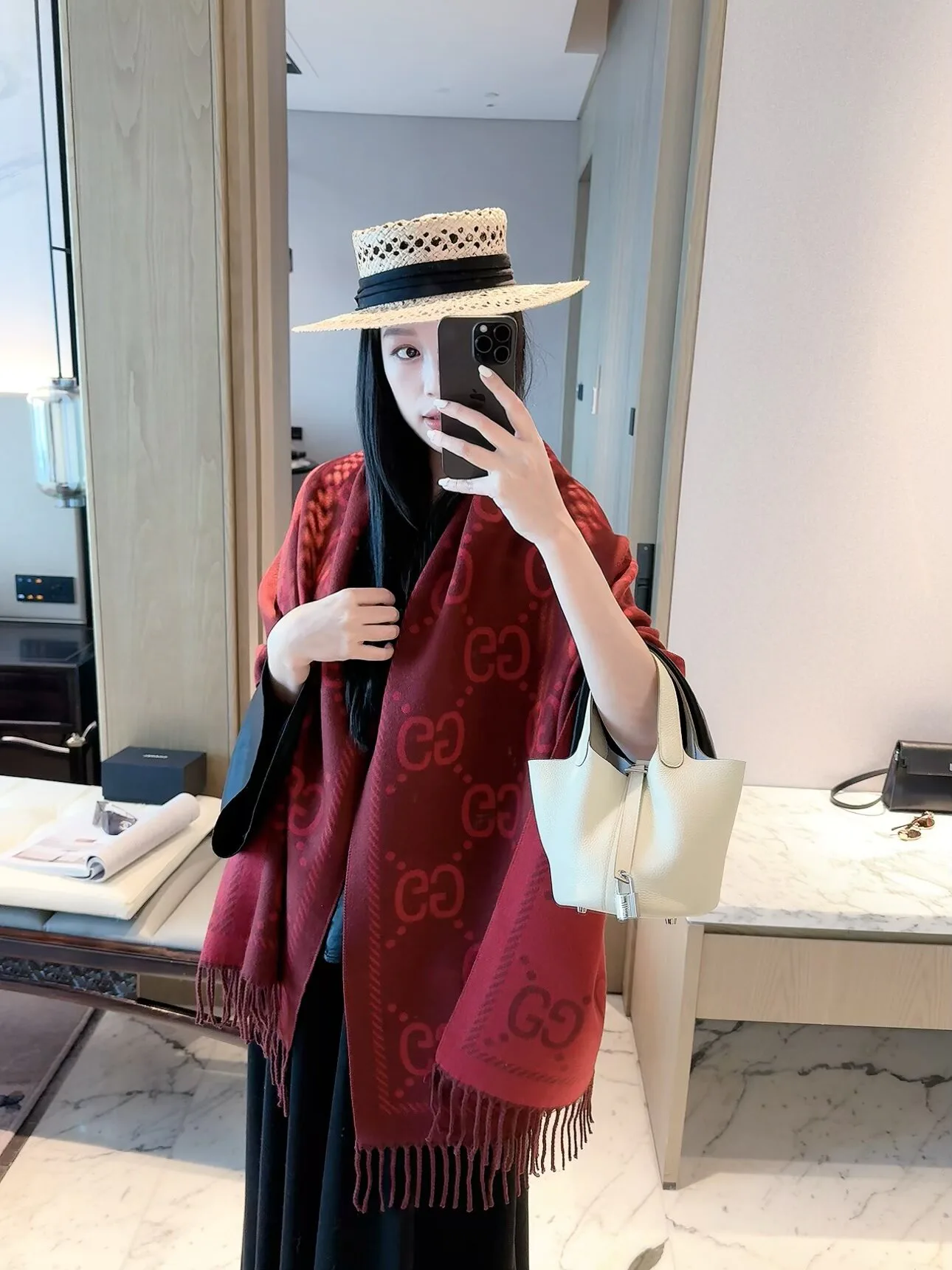 Шарфы Gucci 18322524