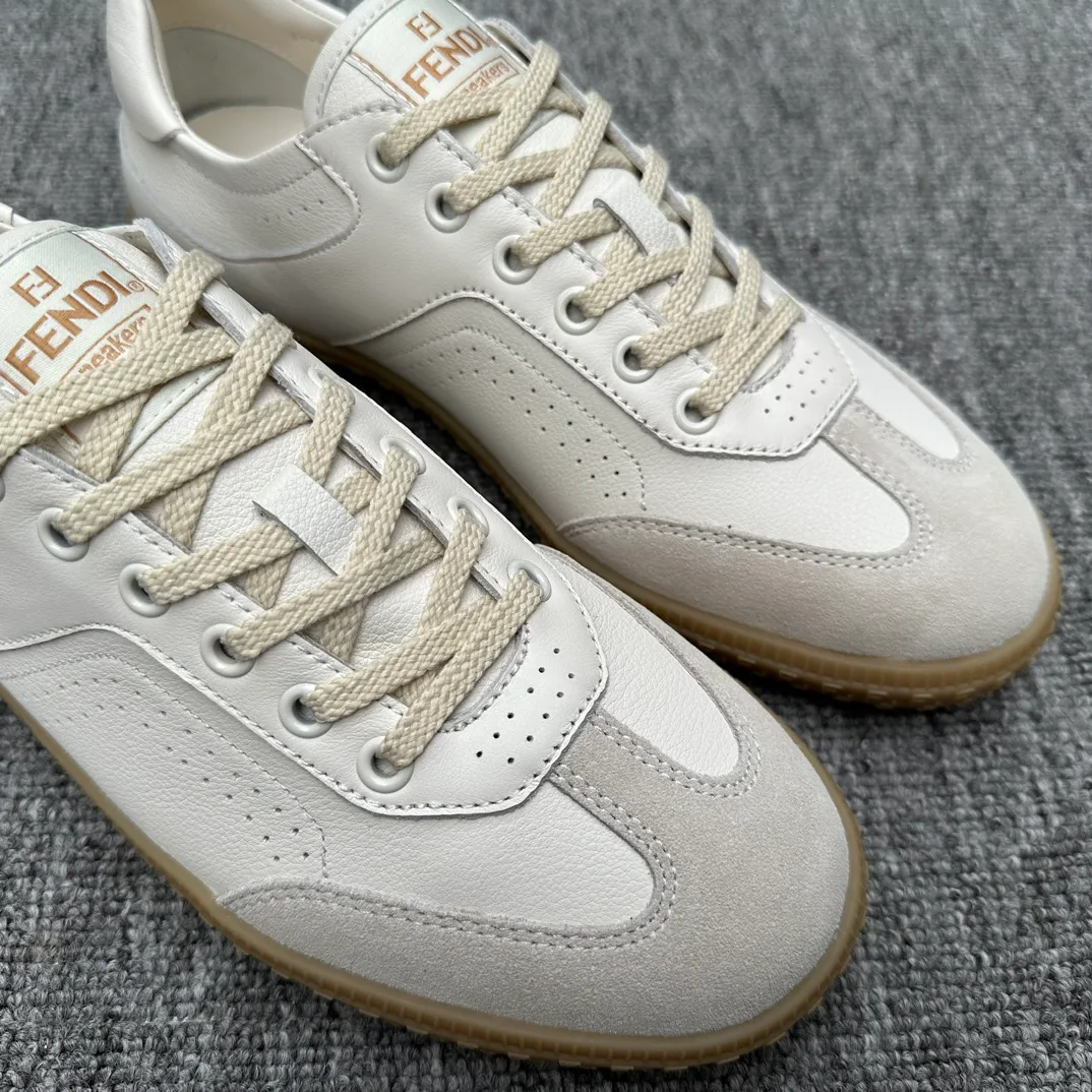 Кроссовки Женские Fendi 4795