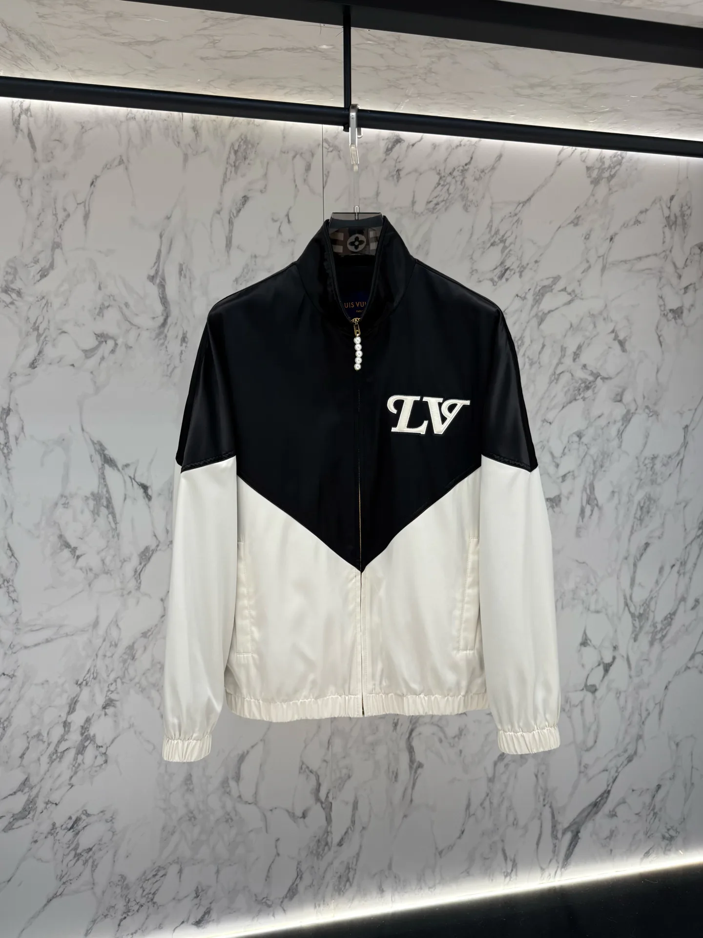 Куртки И Пуховики Мужские Louis Vuitton 10122963