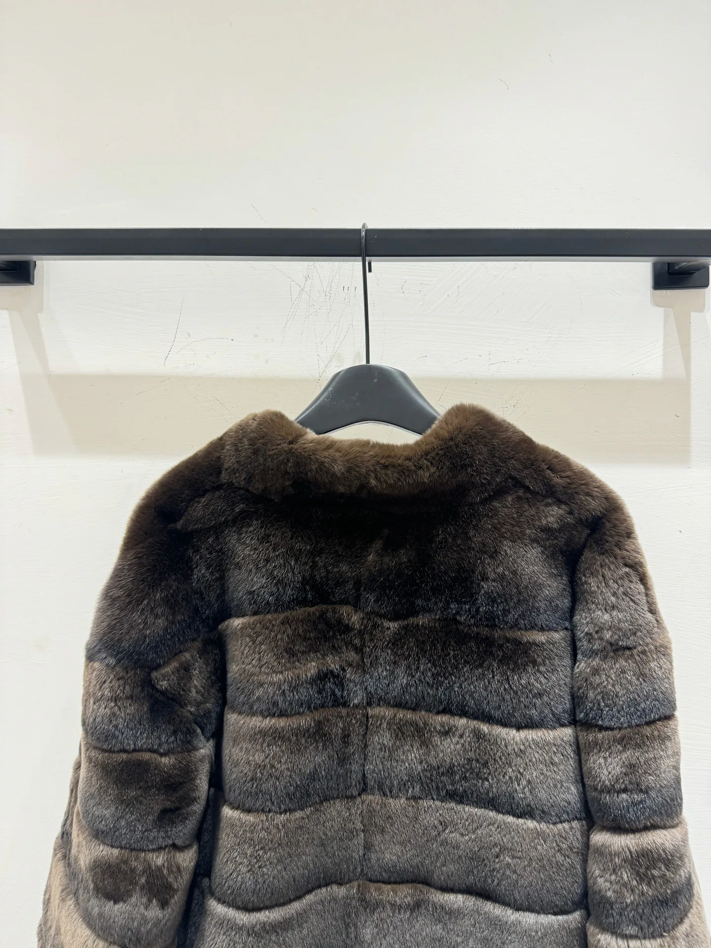 Шубы Женские Fendi 403124