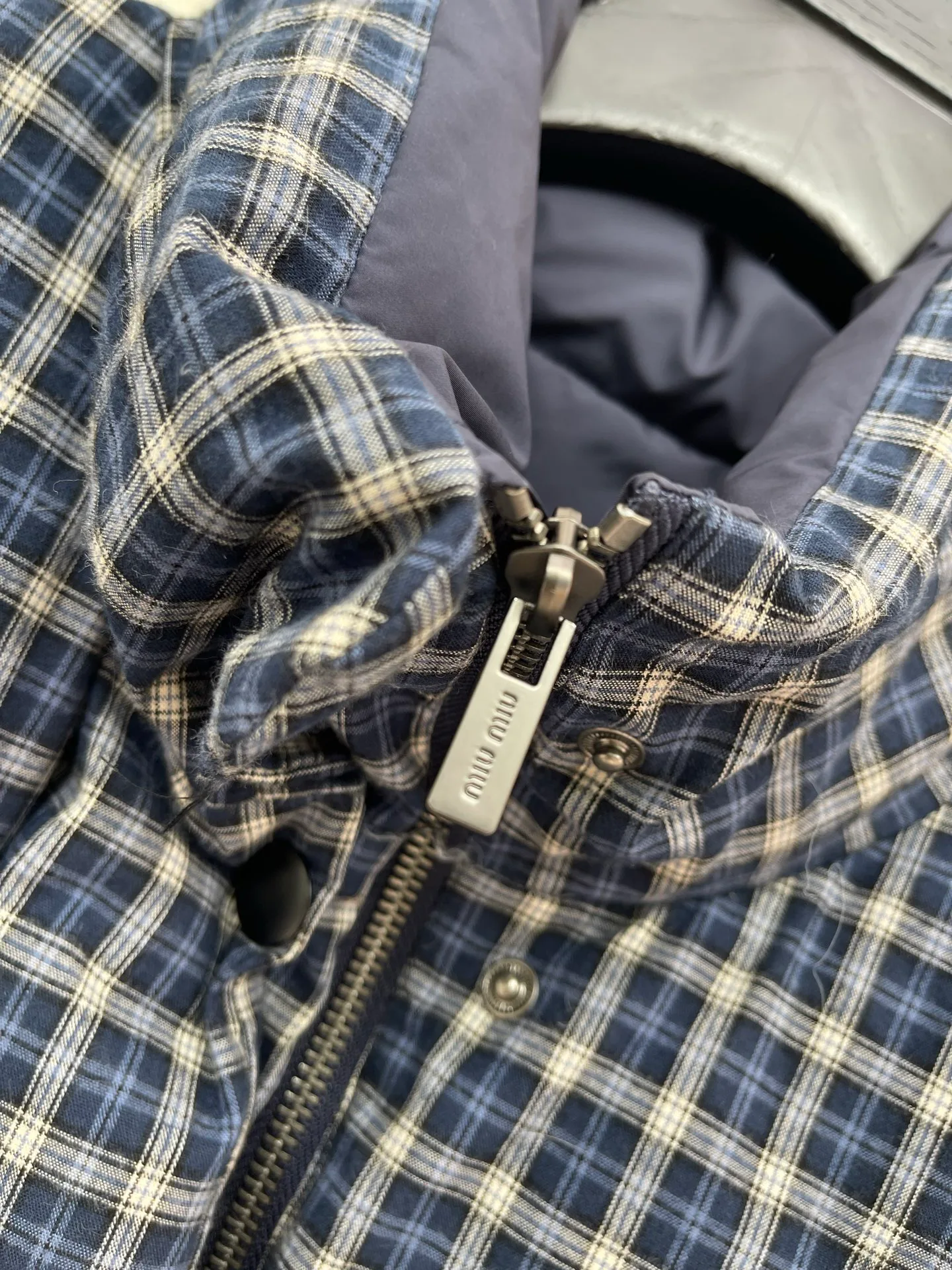 Куртки И Пуховики Женские Miu Miu 18361435
