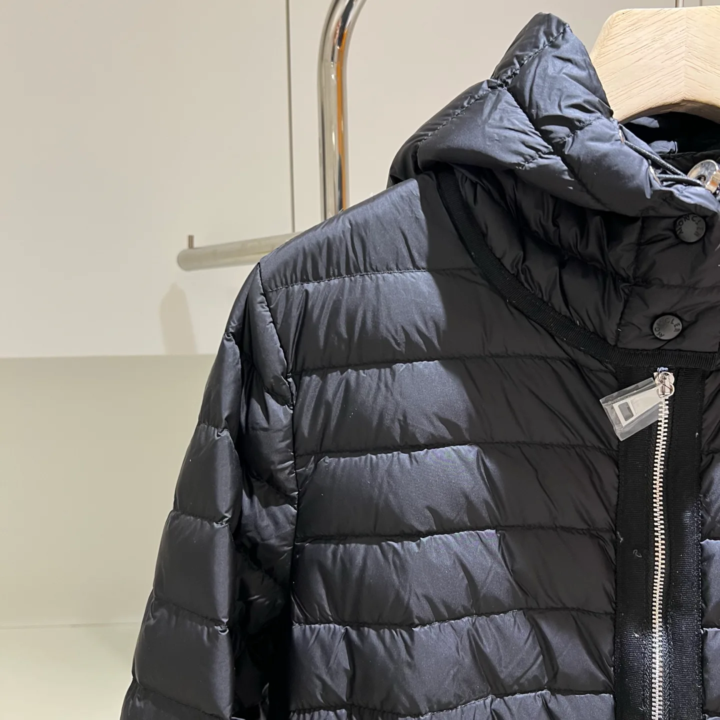 Куртки И Пуховики Женские Moncler 18180089