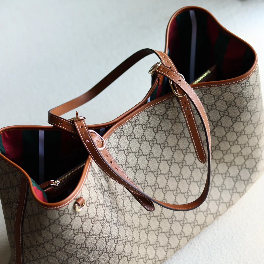 Классические Сумки Женские Gucci 11703989