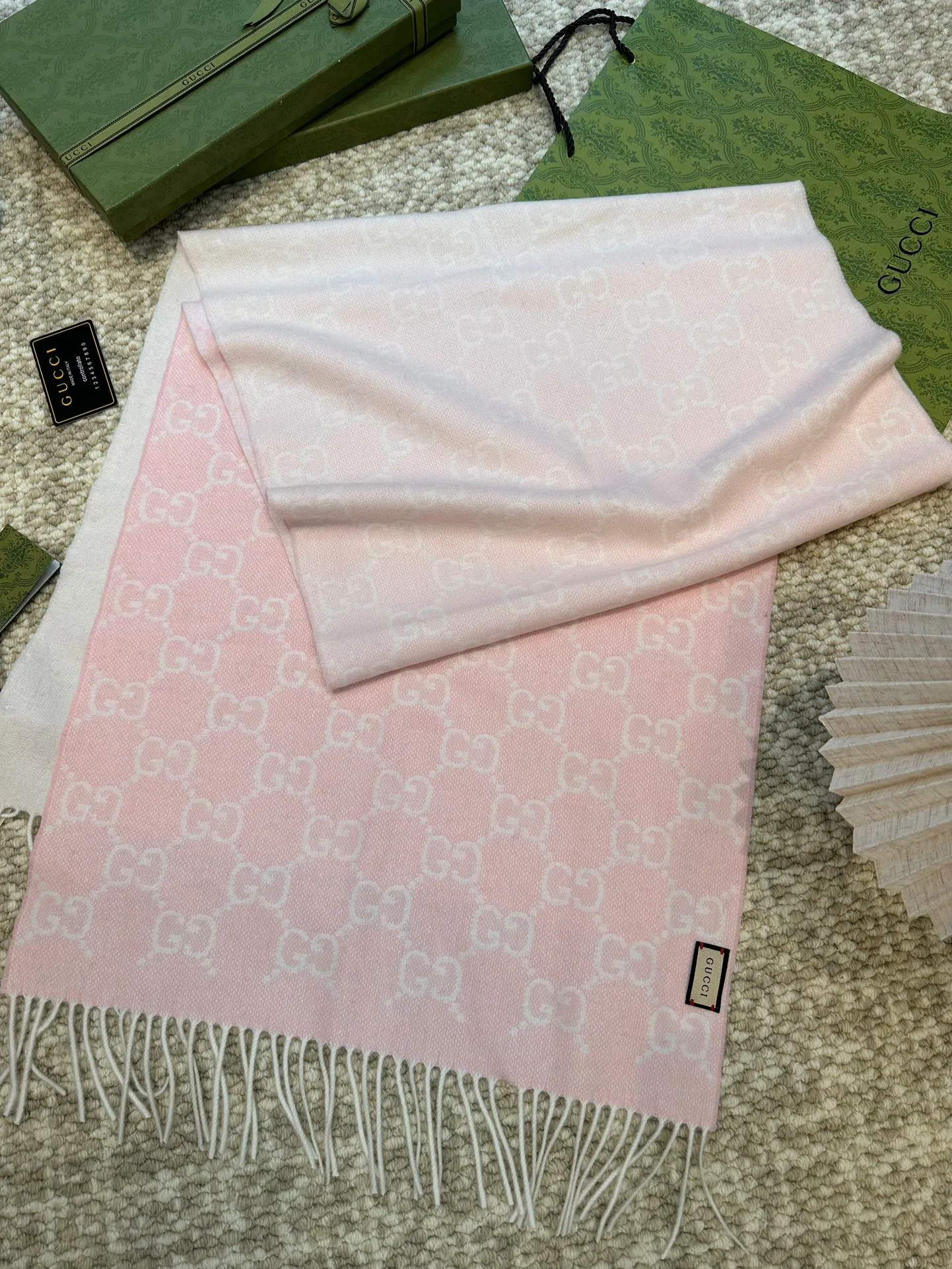 Шарфы Gucci 702883