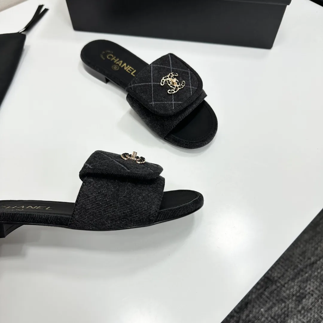 Туфли Женские Chanel 9352794