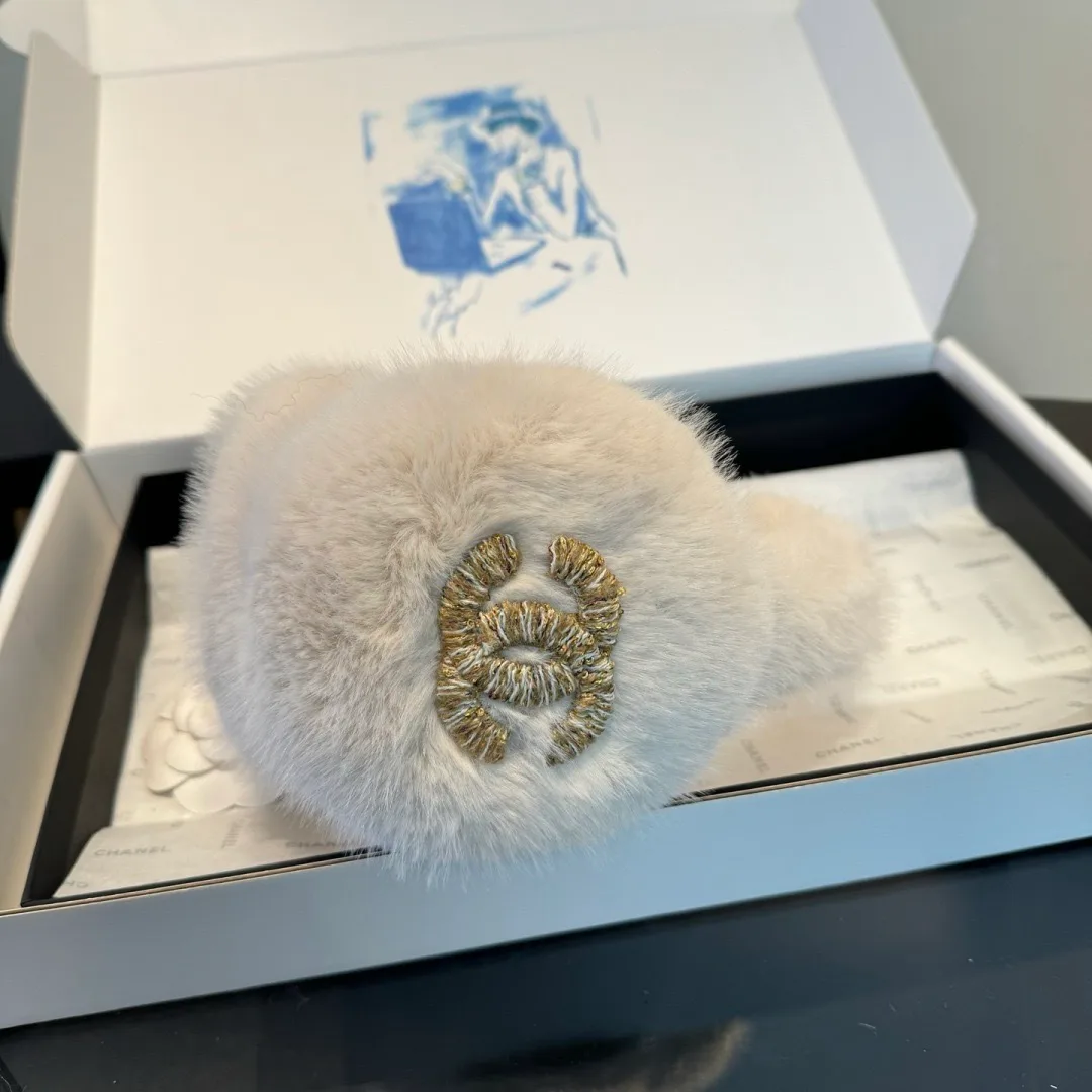 Головные Уборы Chanel 3091669