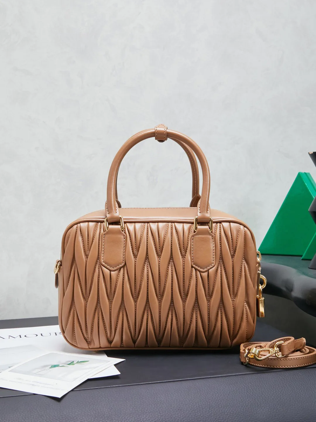 Классические Сумки Женские Miu Miu 11402761