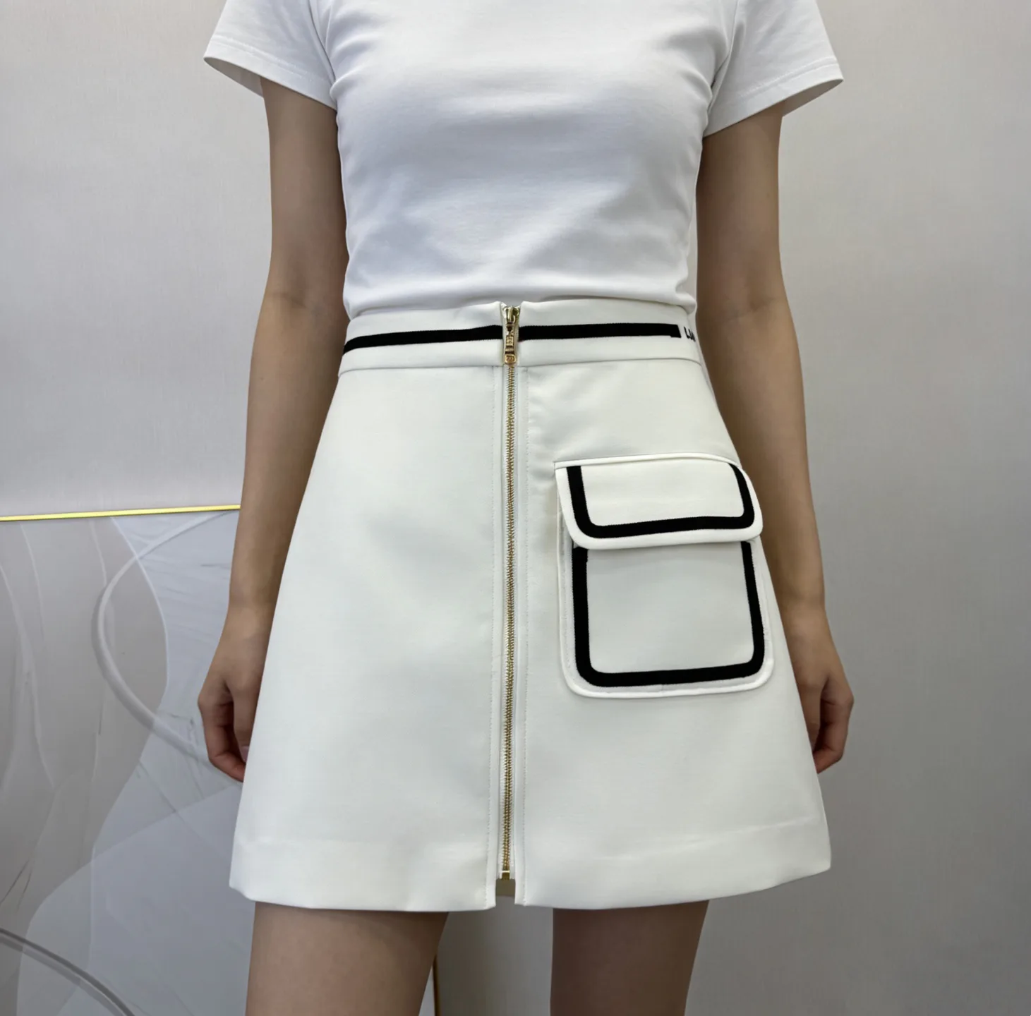 Юбки Женские Louis Vuitton 13456404