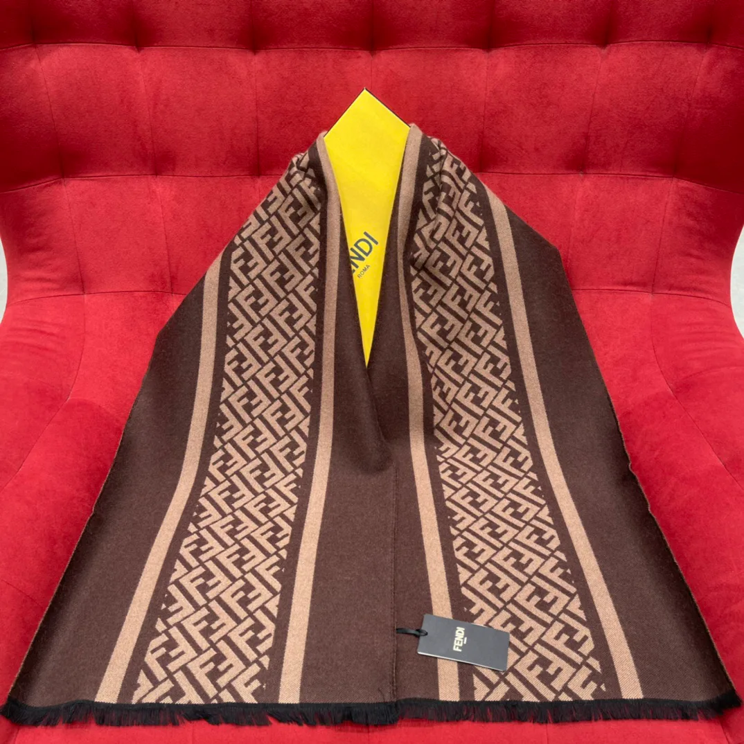 Шарфы Fendi 1255640