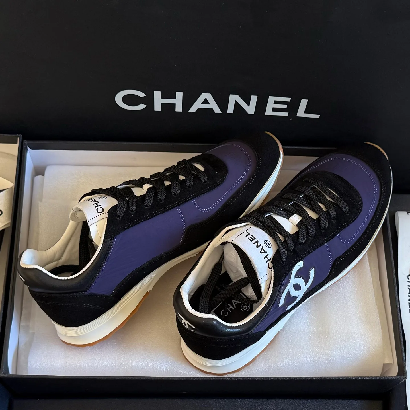 Кроссовки Женские Chanel 6132001