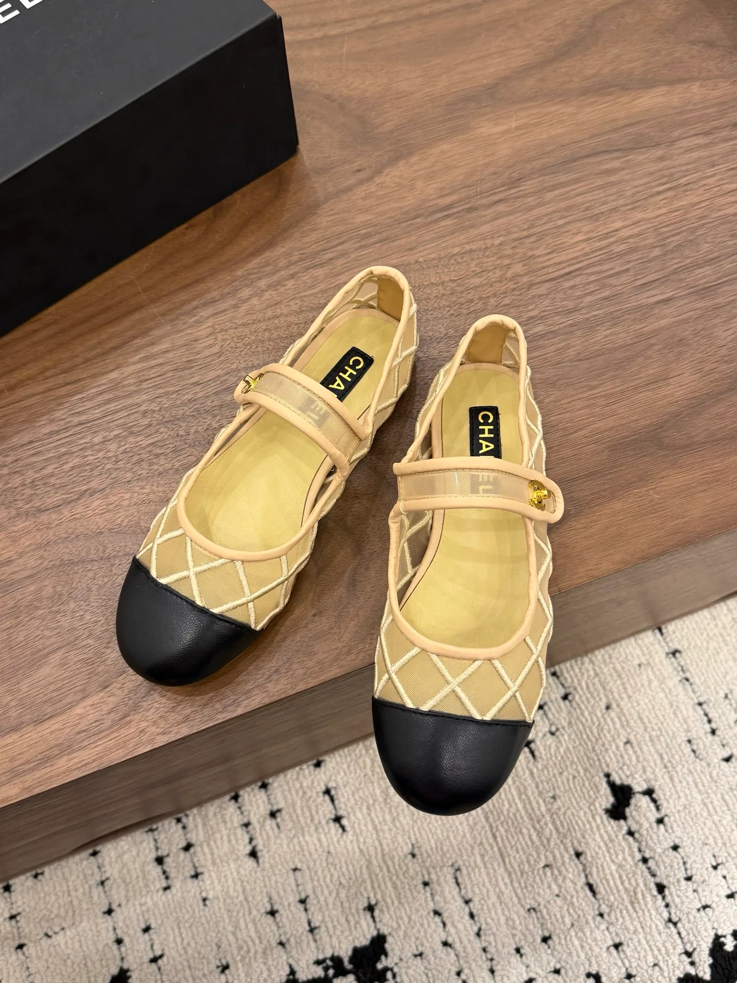 Туфли Женские Chanel 11529423