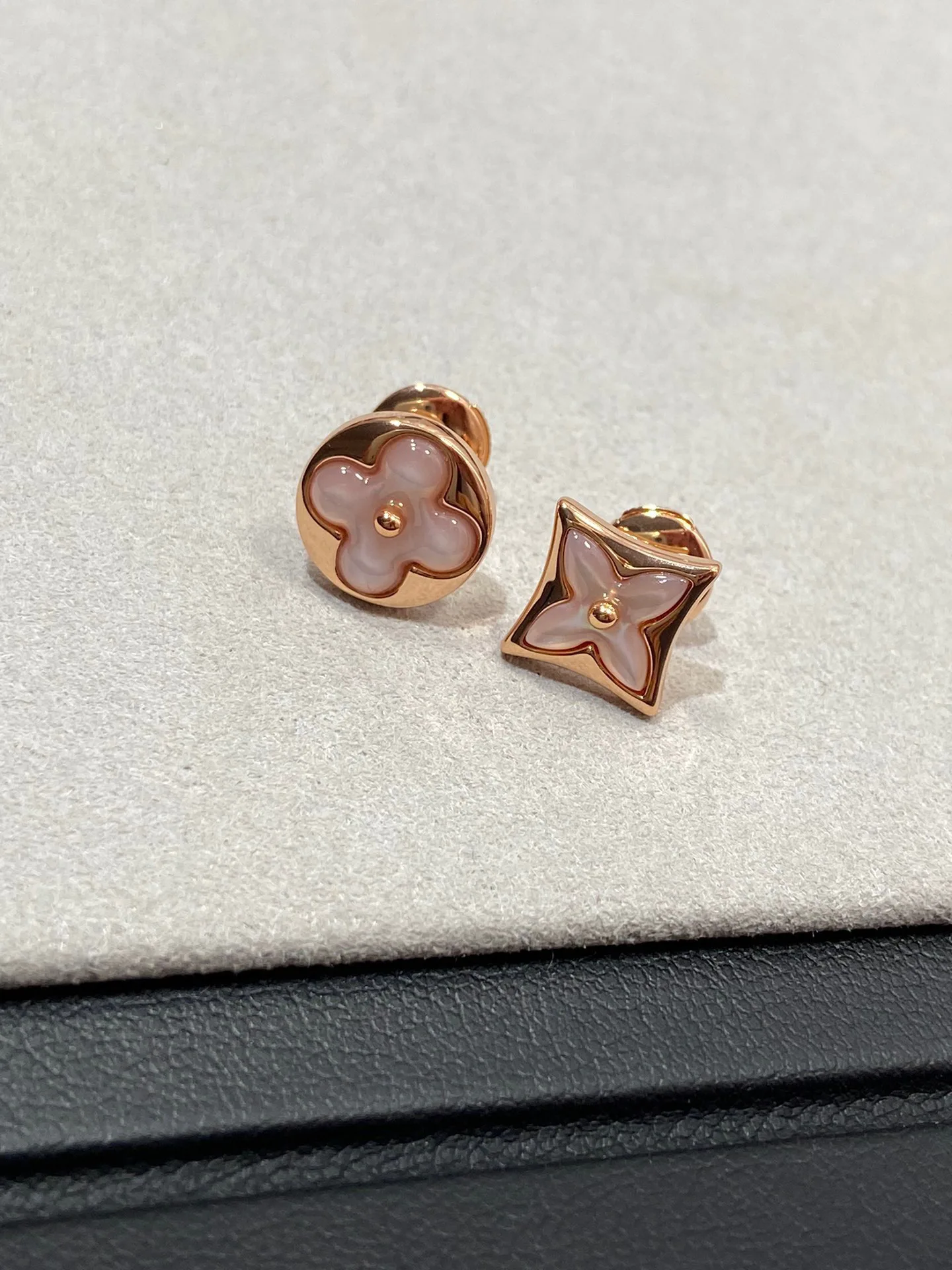 Бижутерия Louis Vuitton 17819335