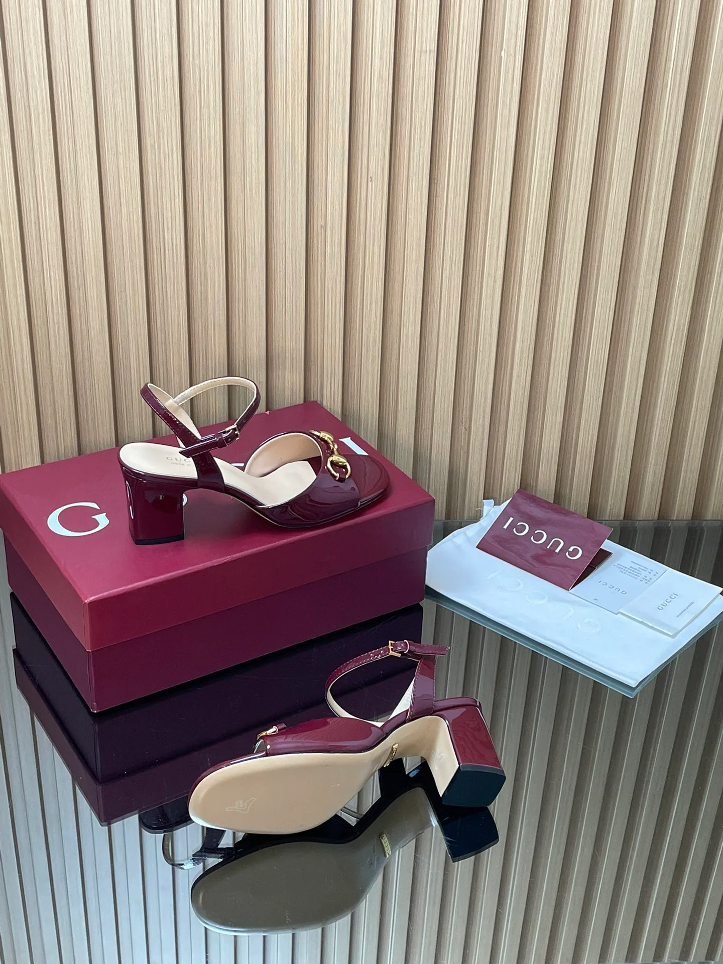 Босоножки Женские Gucci 11616294