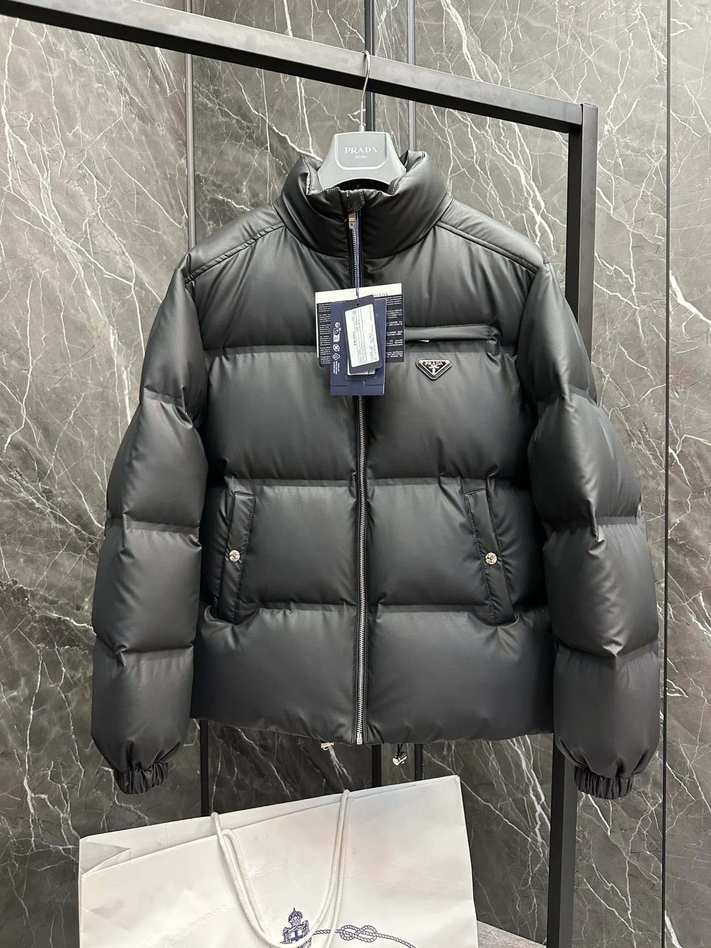 Куртки И Пуховики Мужские Prada 17932035