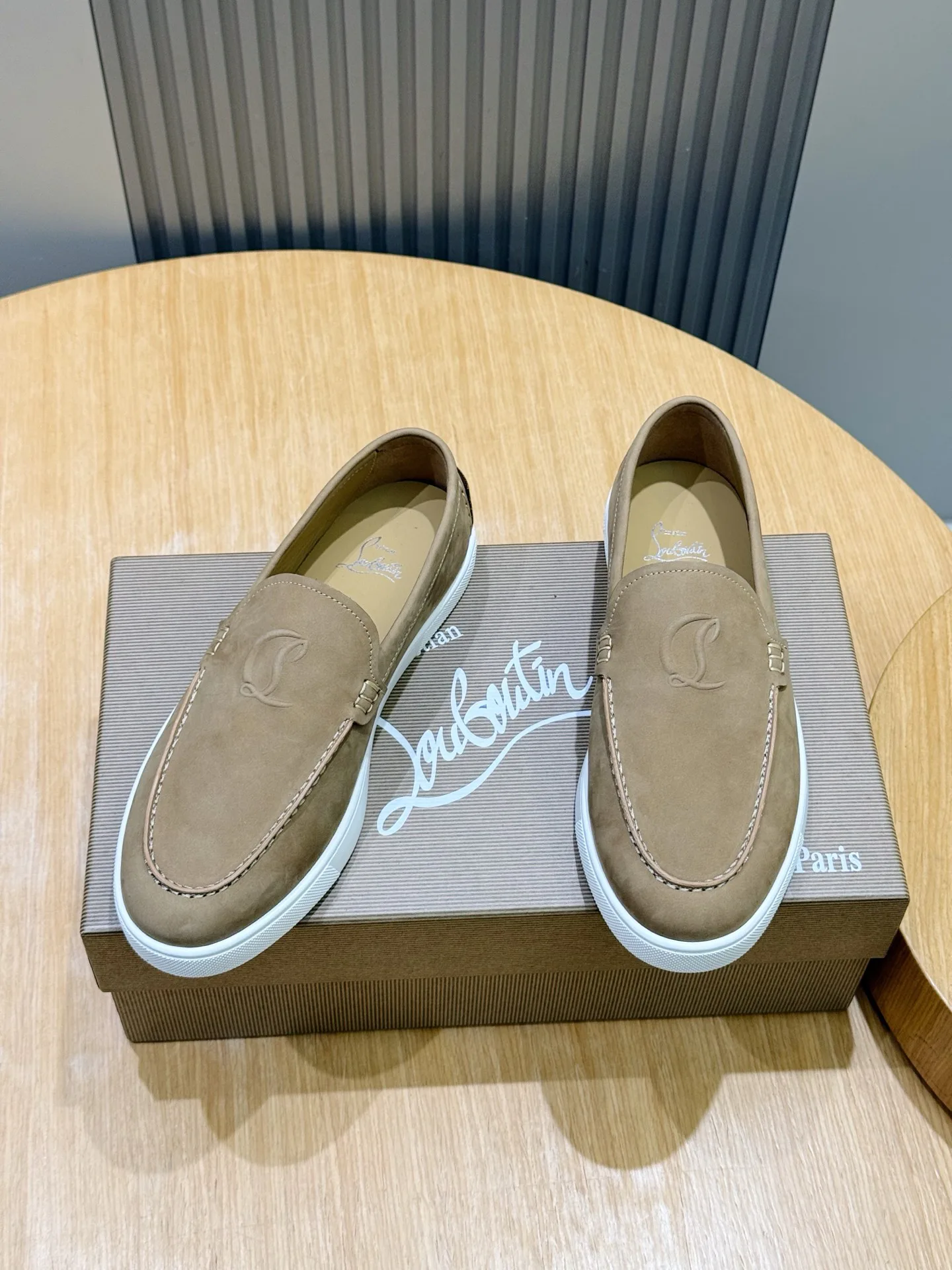 Лоферы И Туфли Мужские Christian Louboutin 19000102