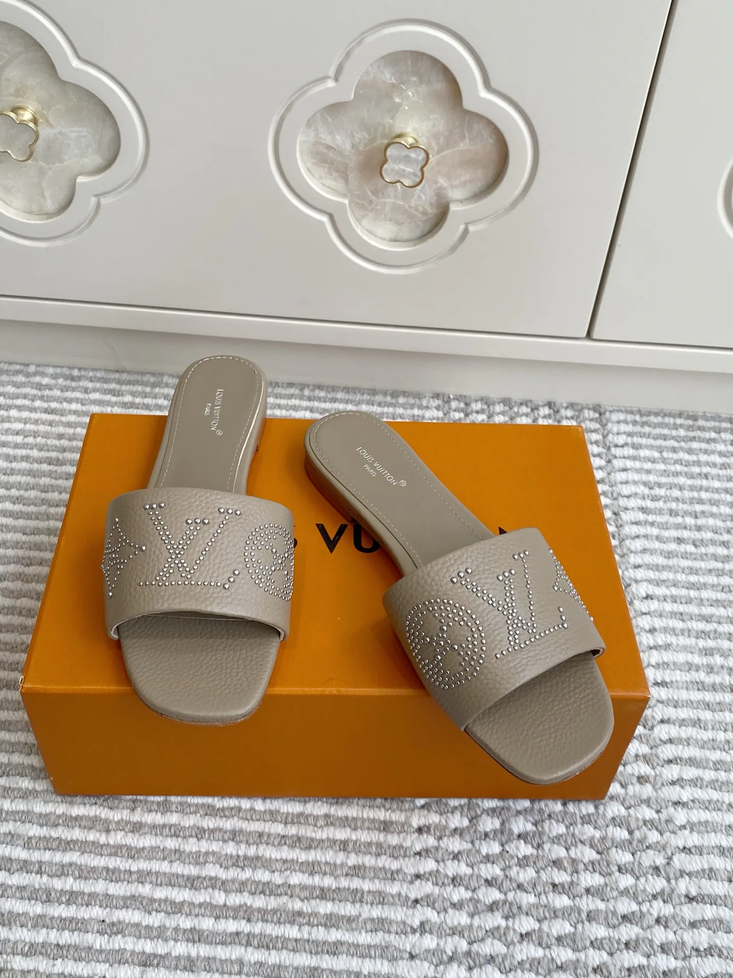 Сандалии Женские Louis Vuitton 13185492