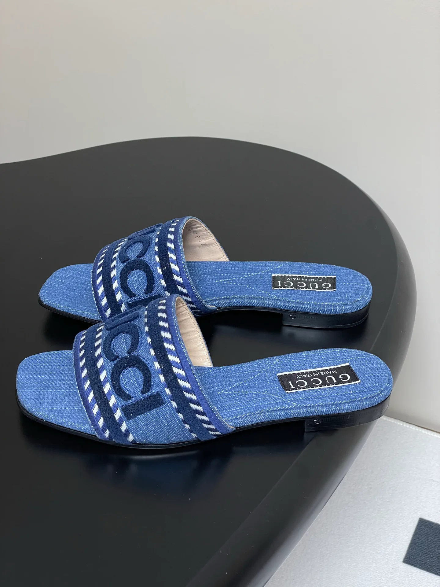 Шлепанцы Женские Gucci 22784