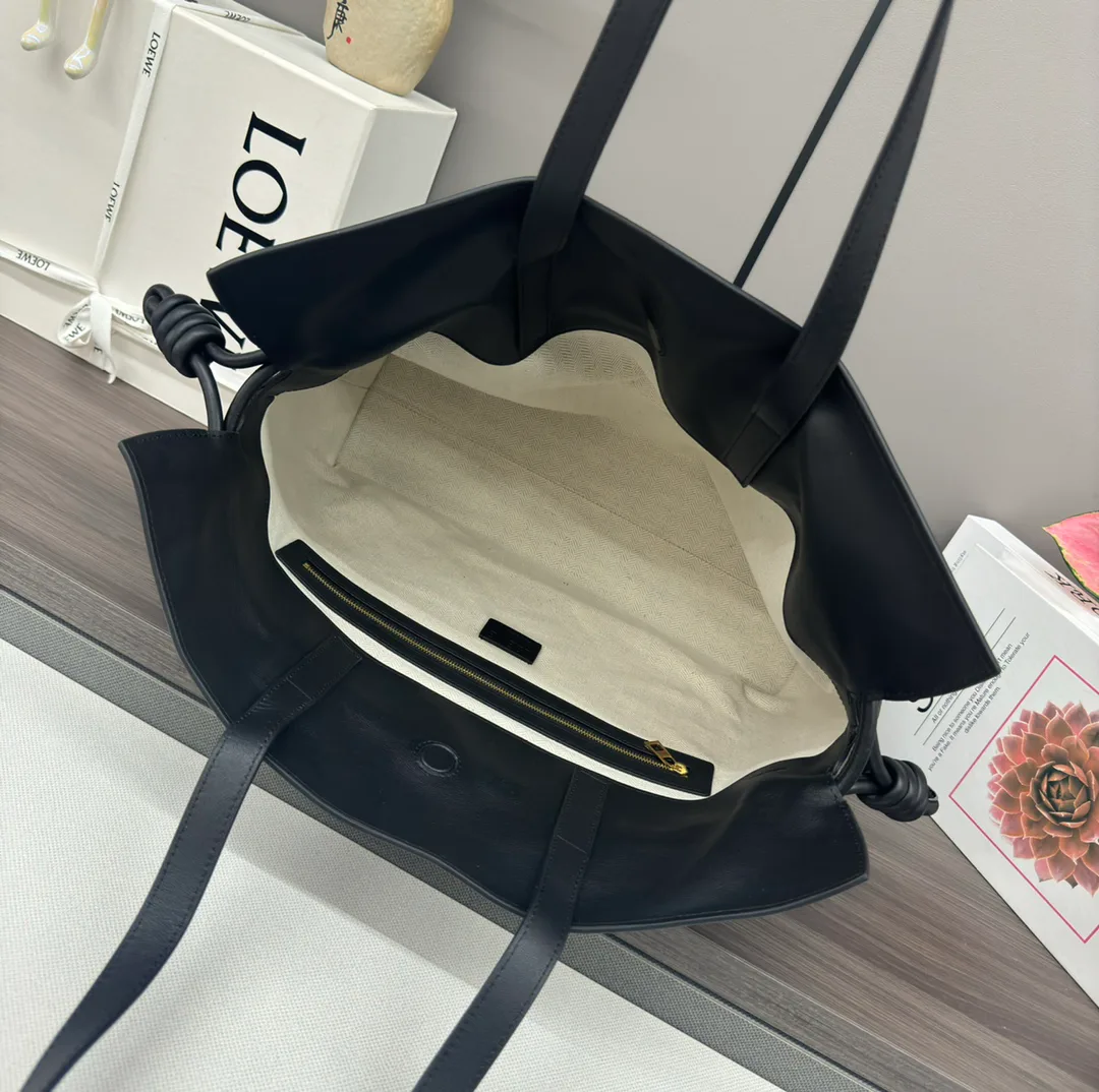Классические Сумки Женские Loewe 13401804