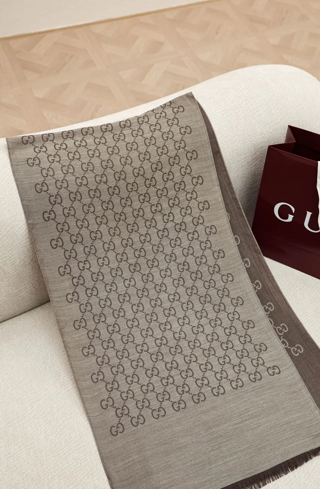 Шарфы Gucci 185720