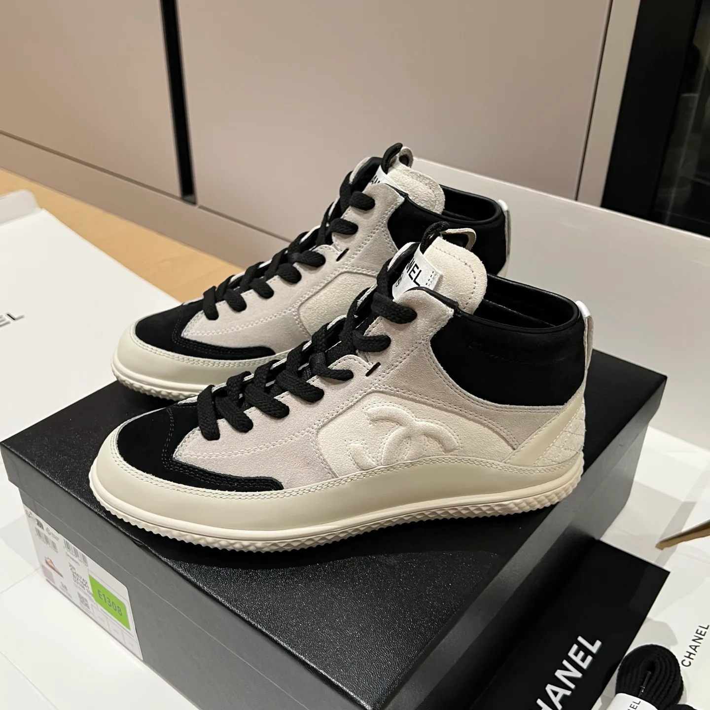 Кроссовки Женские Chanel 5791342