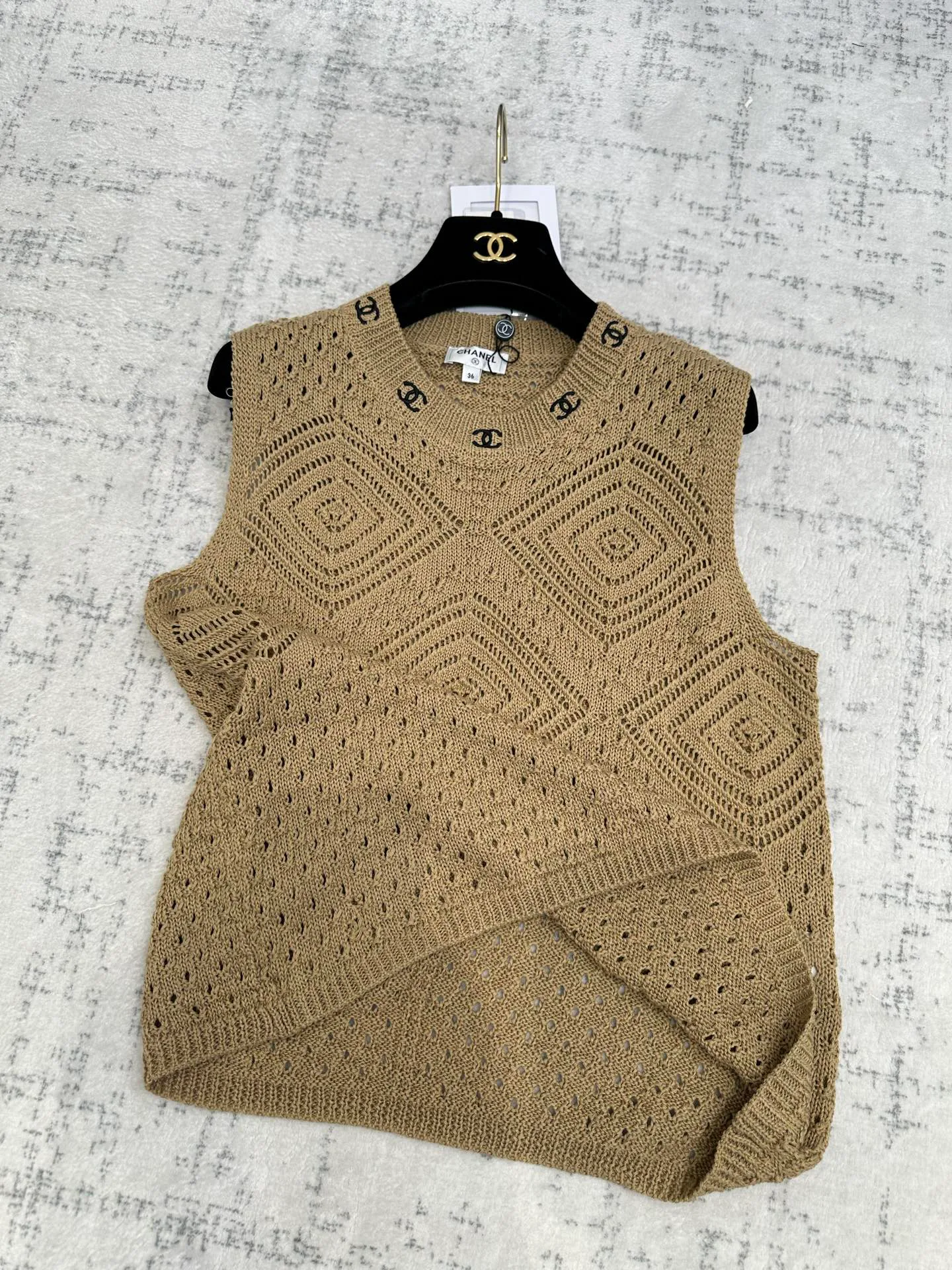 Жилеты Женские Chanel 13241098