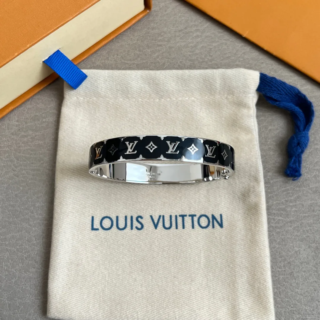 Бижутерия Louis Vuitton 1298178