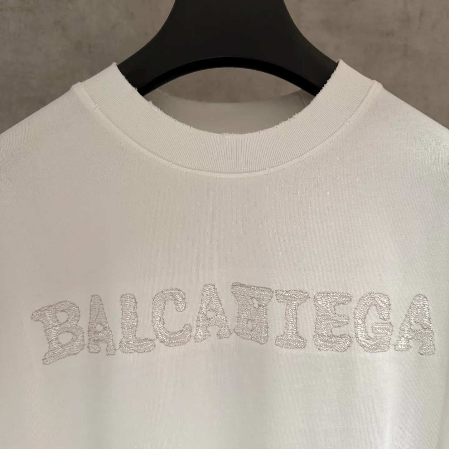 Футболки Женские Balenciaga 9465370